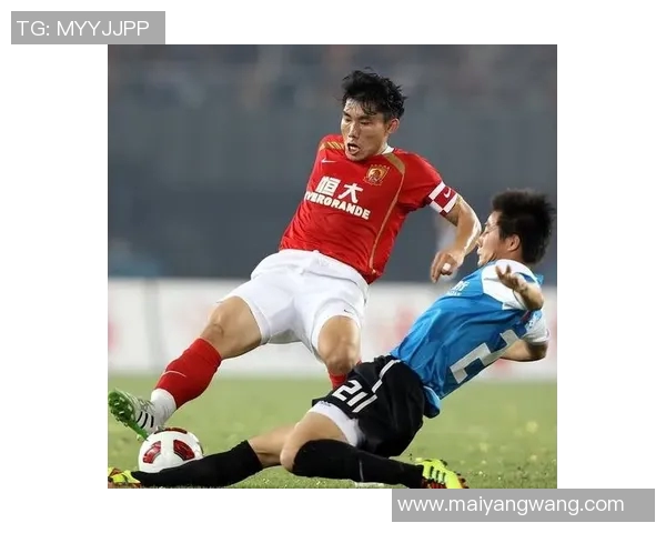 2011年实德与恒大巅峰对决回顾：足球历史上的经典瞬间与战术较量