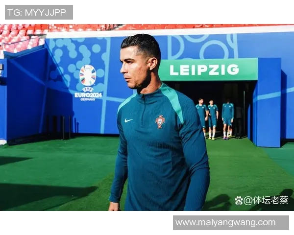 C罗领衔曼联对决博尔顿展现英超激情与荣耀之战