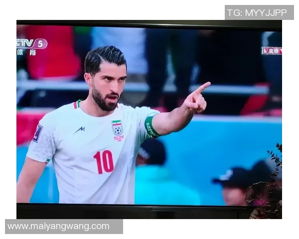 法国与伊朗足球队激战正酣精彩对决引发全球关注与热议 法国与伊朗足球队激战正酣精彩对决引发全球关注与热议