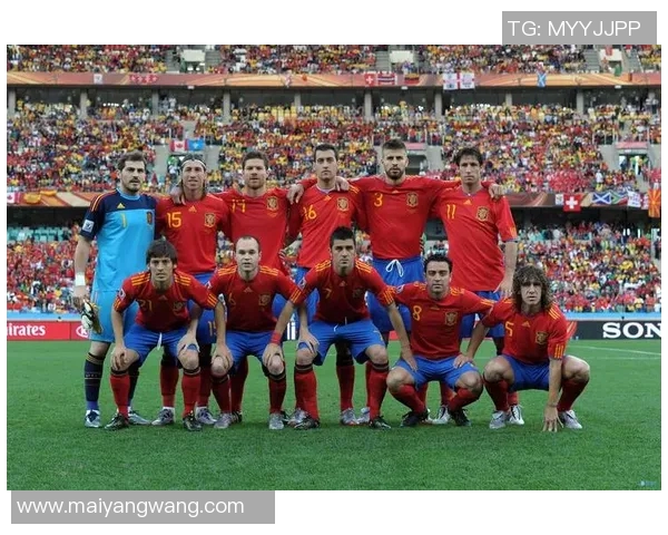 西班牙足球队在世预赛中迎战马其顿队争夺晋级名额的精彩对决