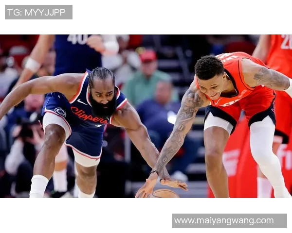 火箭队与马刺队哈登冲突引发热议球迷对比赛激烈程度感到震惊